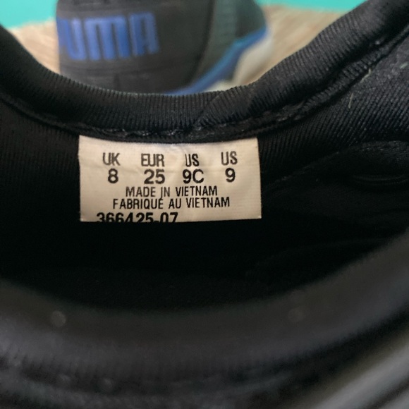 Kids soft foam shoes in black and blue - Picture 2 of 5